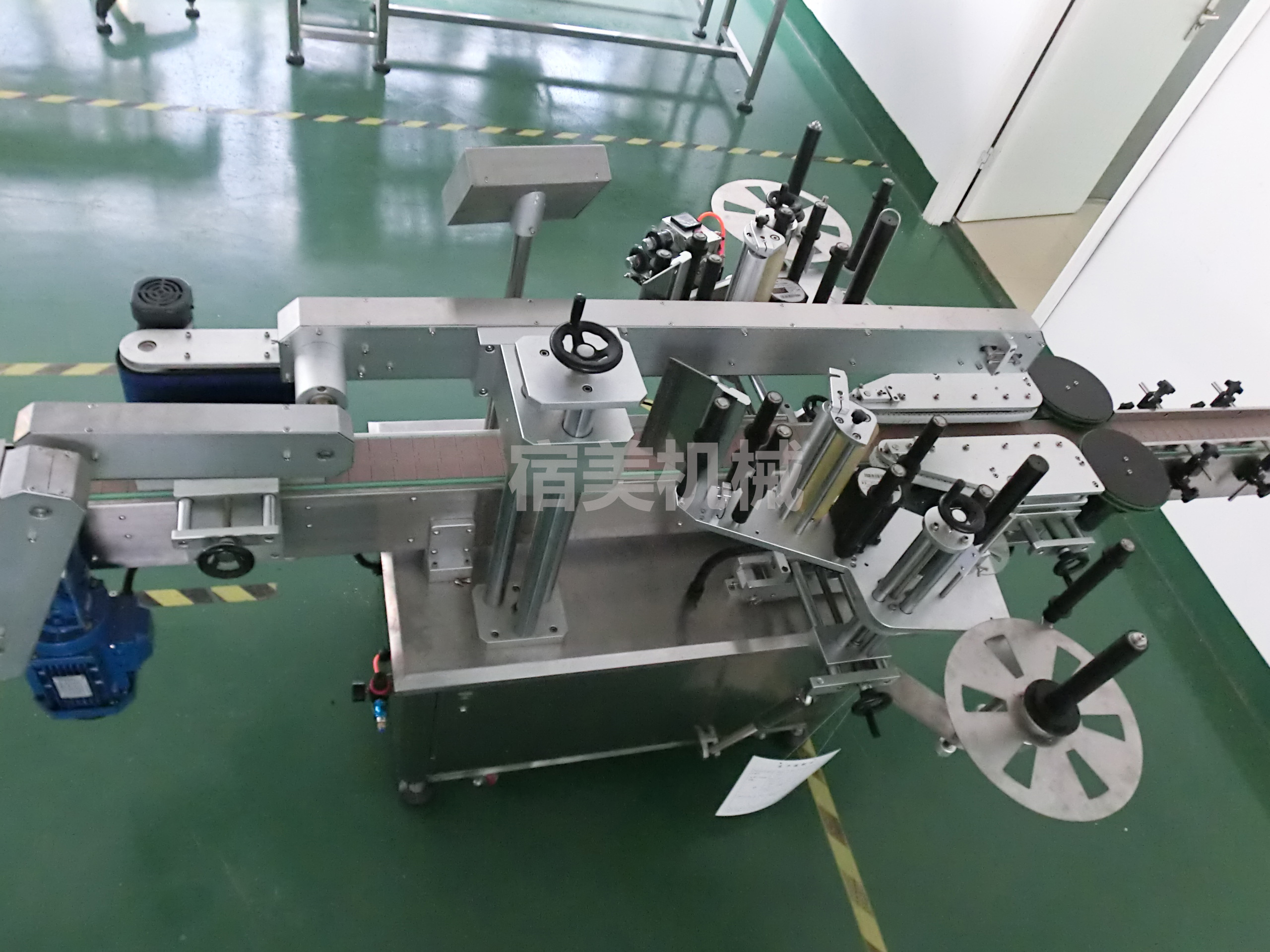 贴商标机器的工作效率